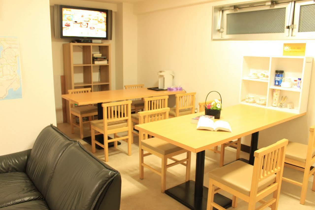 T&K Hostel Kobe Sannomiya East Exterior photo